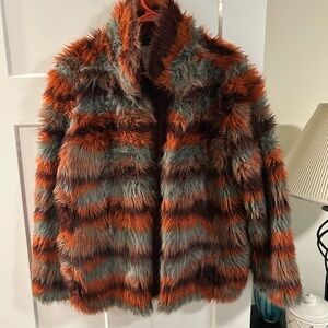 SAYLOR Faux Fur Jacket in Orange and Gray Size Medium